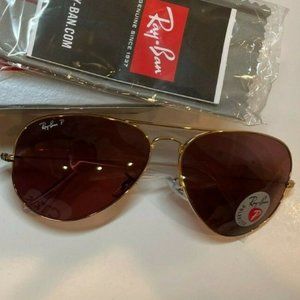 NWT Ray-Ban Aviator Polarized Gold Sunglasses